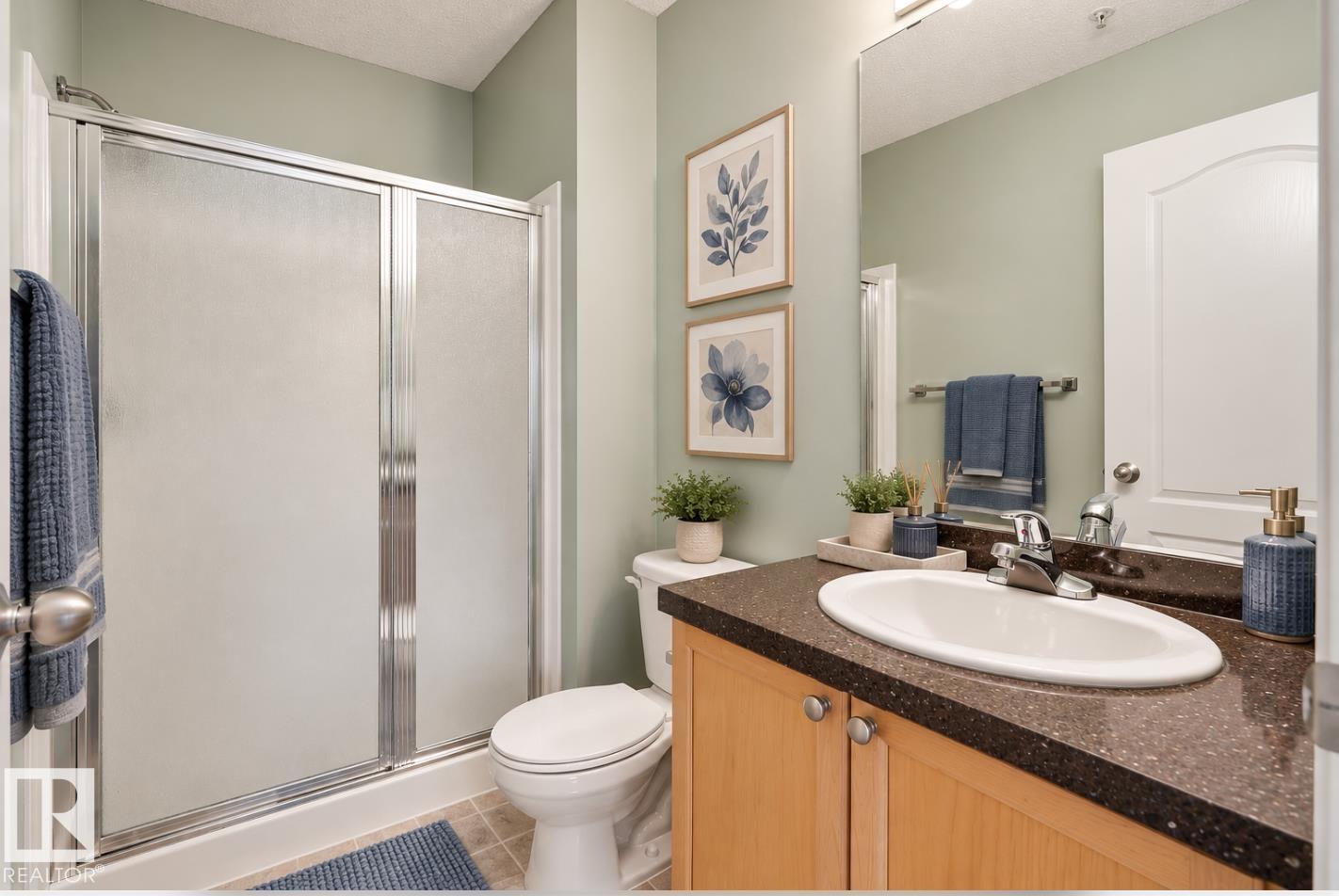 #102 16715 100 Av Nw Property Photo 16