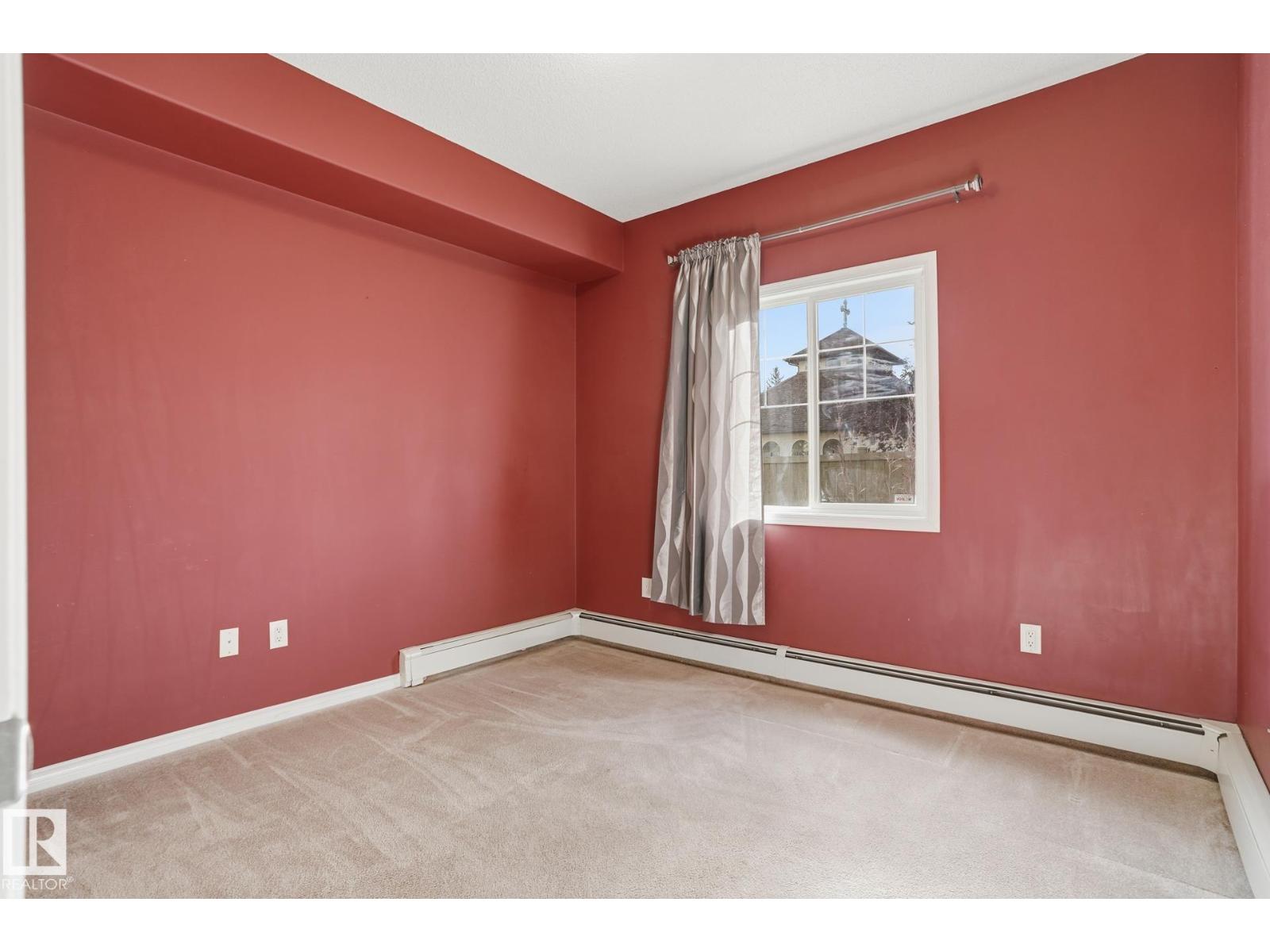 #102 16715 100 Av Nw Property Photo 19