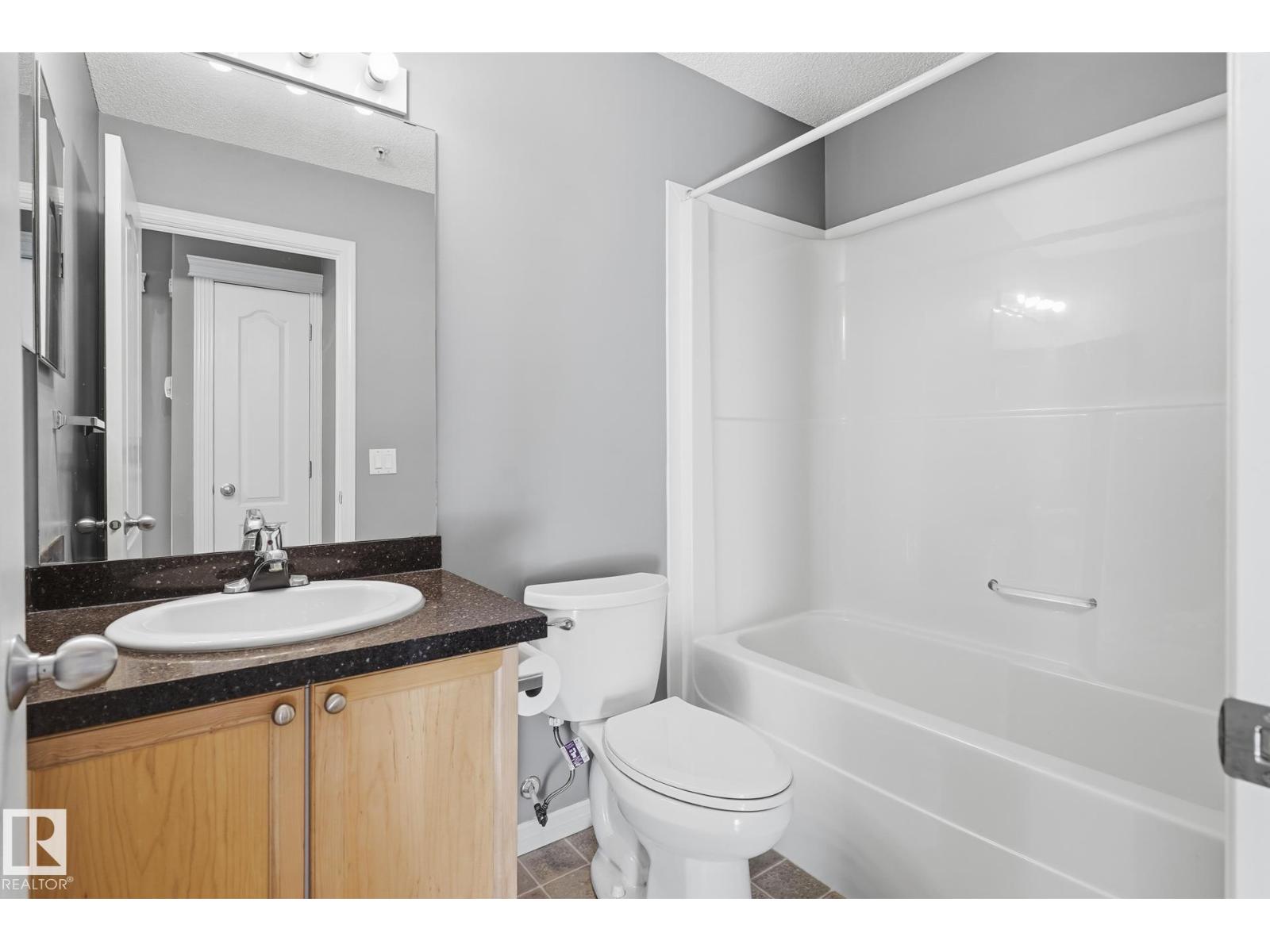 #102 16715 100 Av Nw Property Photo 21