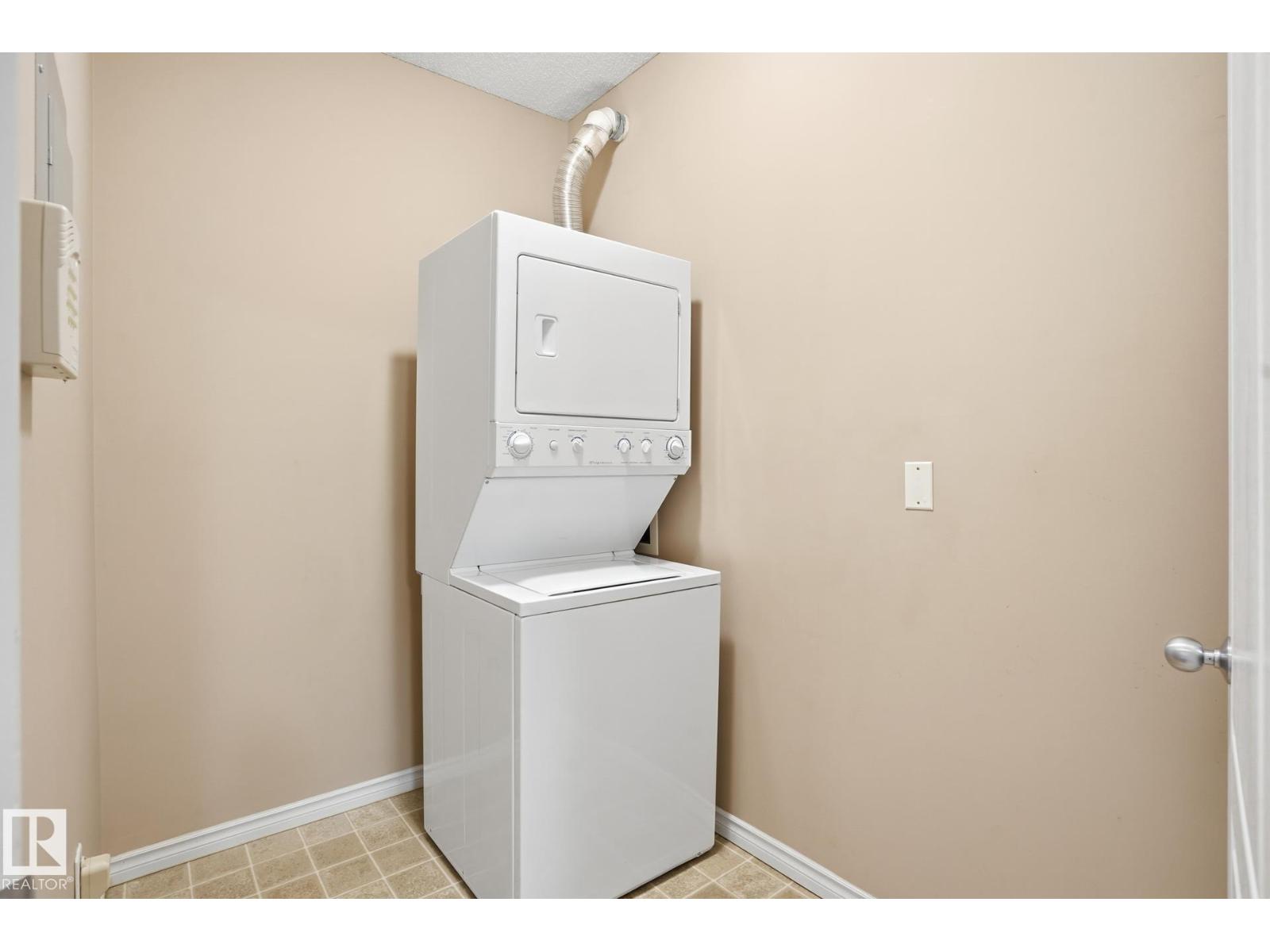 #102 16715 100 Av Nw Property Photo 22