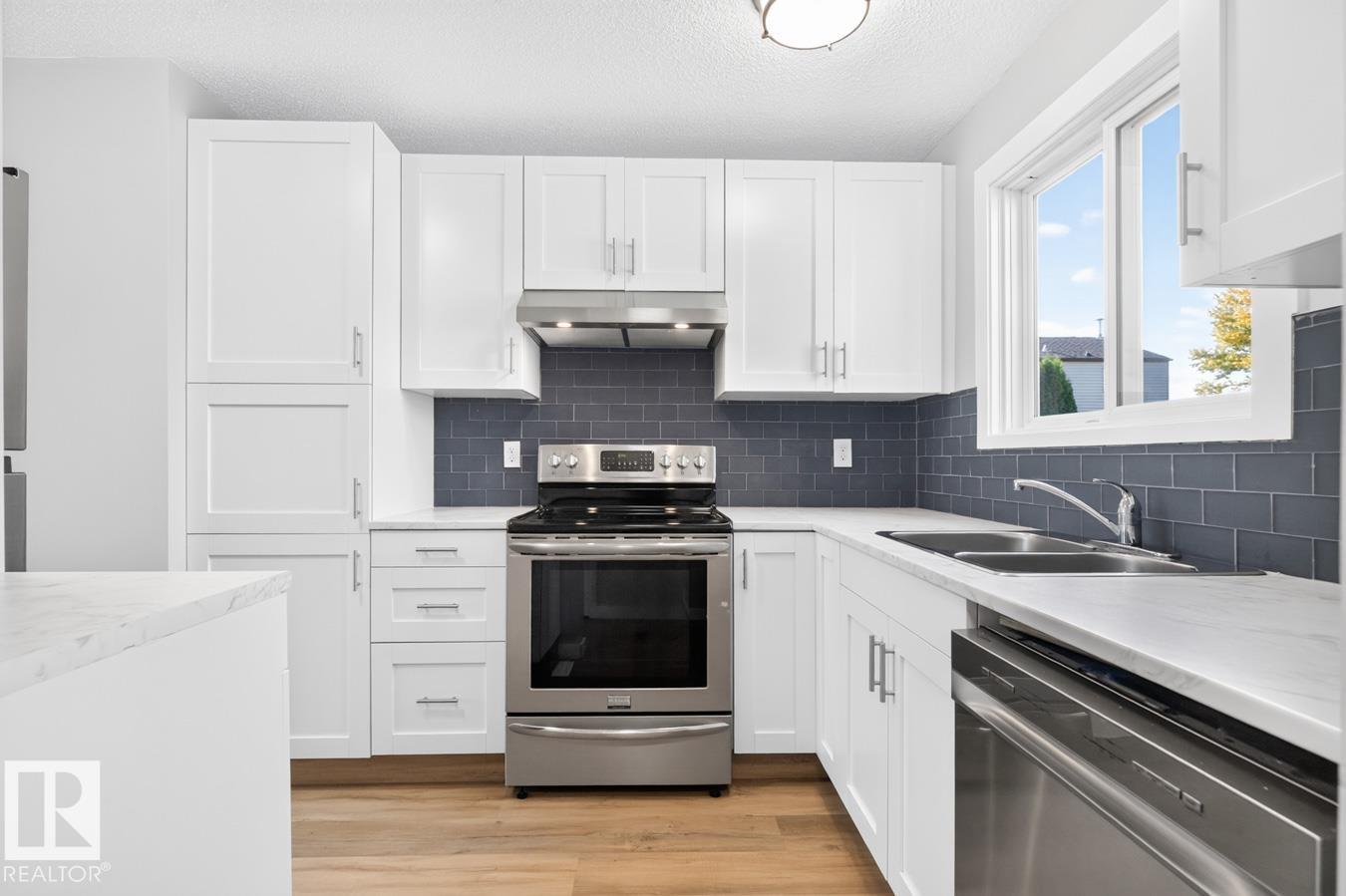 14215 23 St Nw Property Photo 5