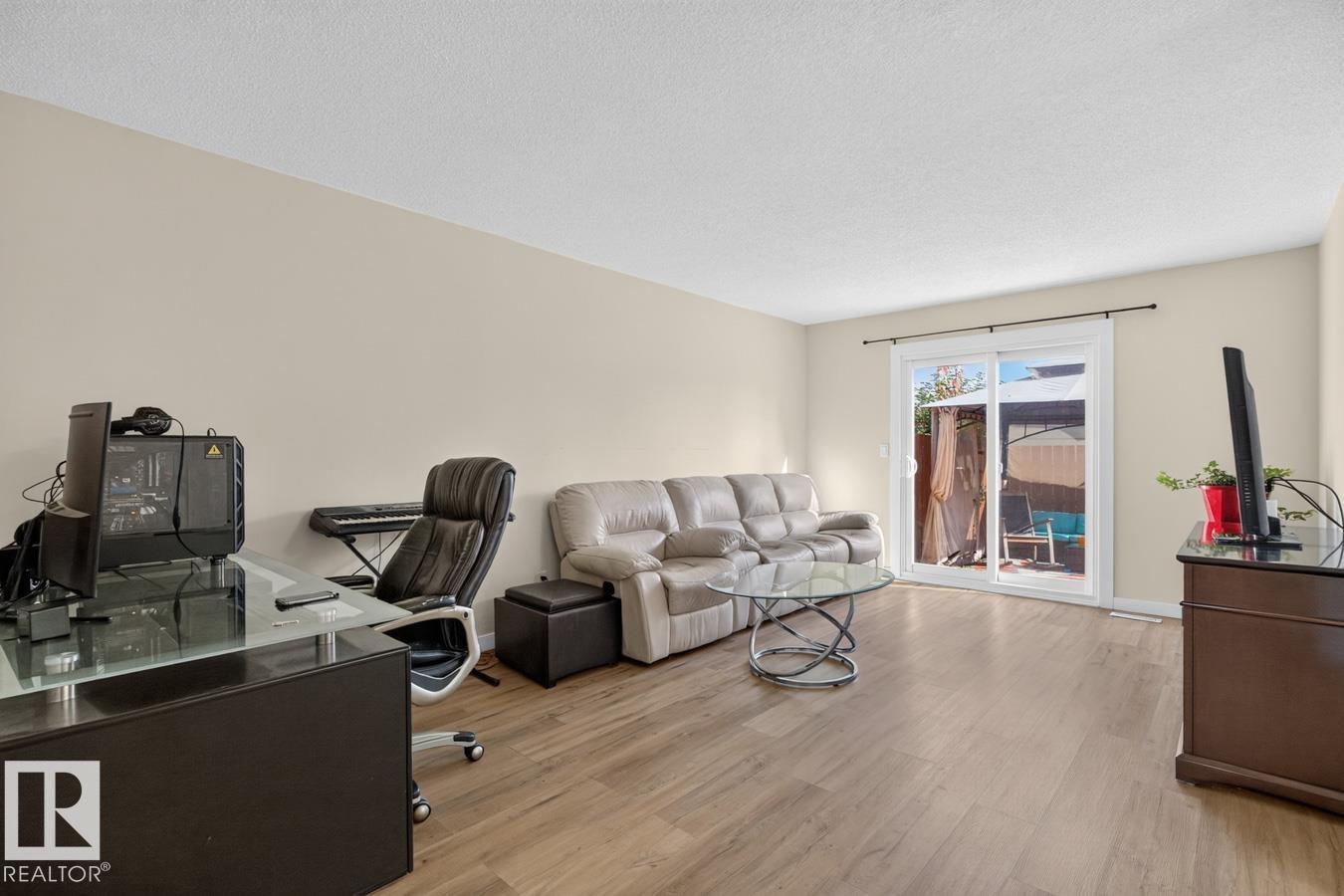 14215 23 St Nw Property Photo 6