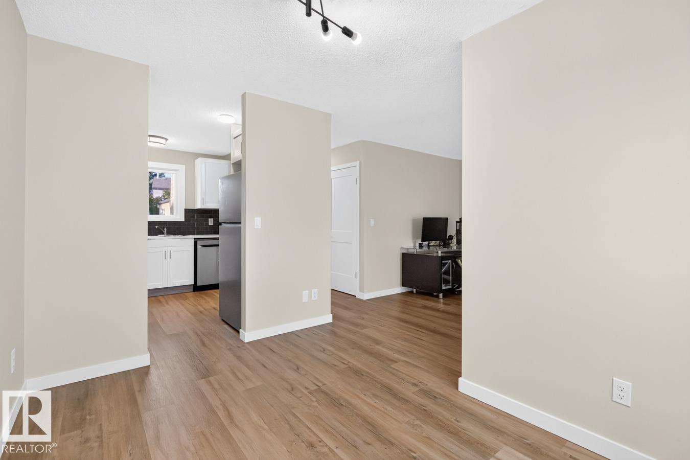 14215 23 St Nw Property Photo 9