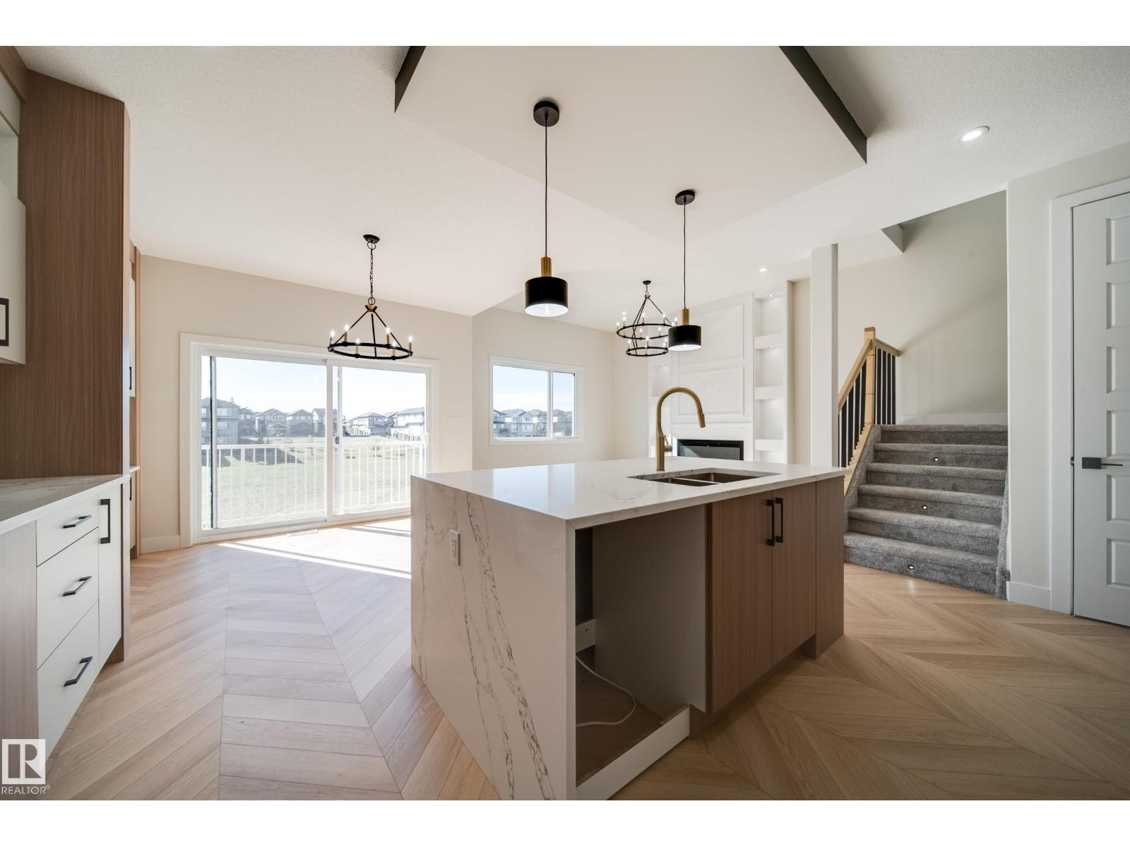 8523 183 Av Nw Property Photo 10