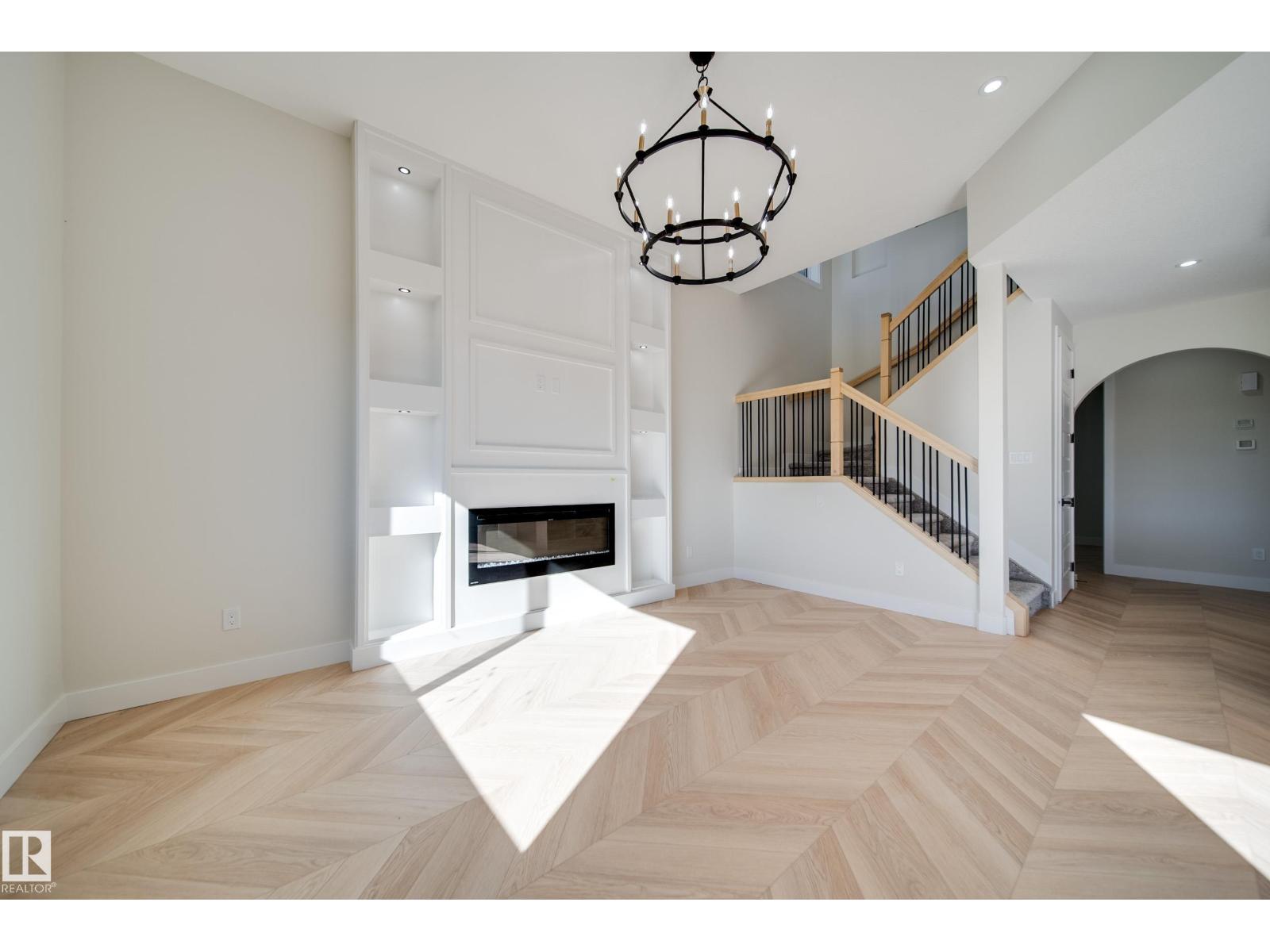 8523 183 Av Nw Property Photo 18