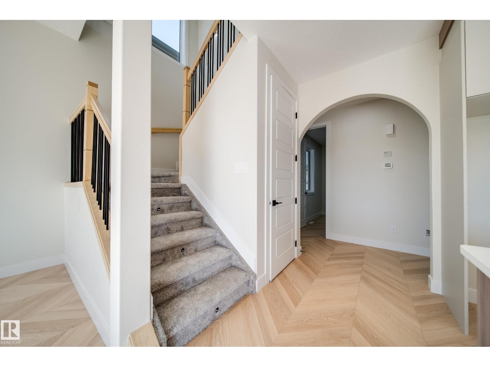 8523 183 Av Nw Property Photo 19