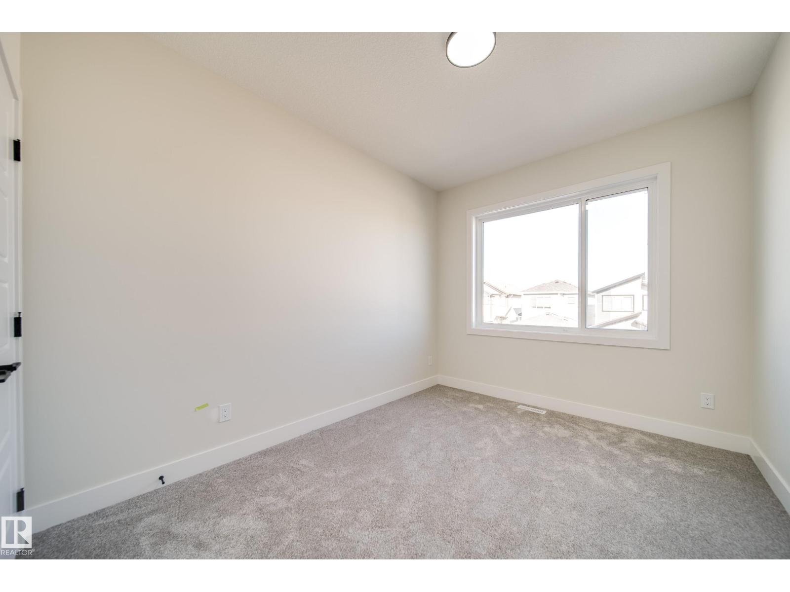 8523 183 Av Nw Property Photo 34