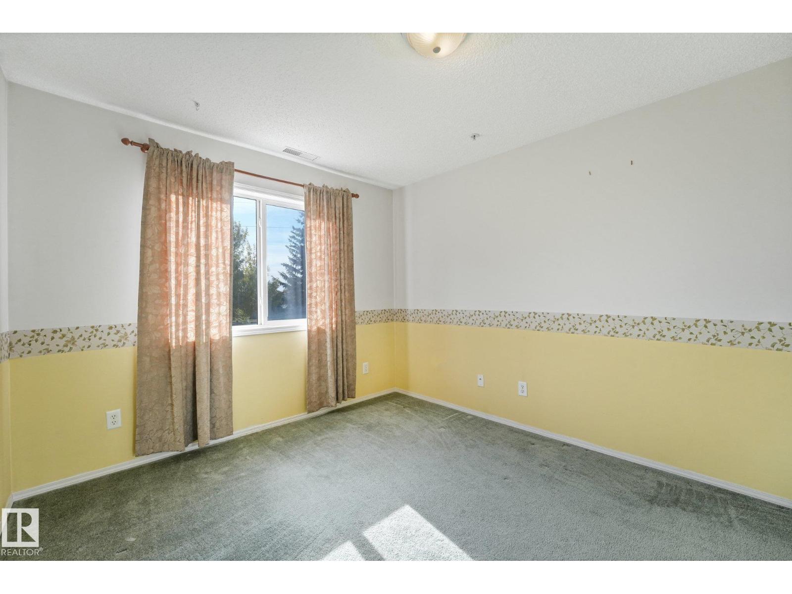 #204 16303 95 St Nw Property Photo 28