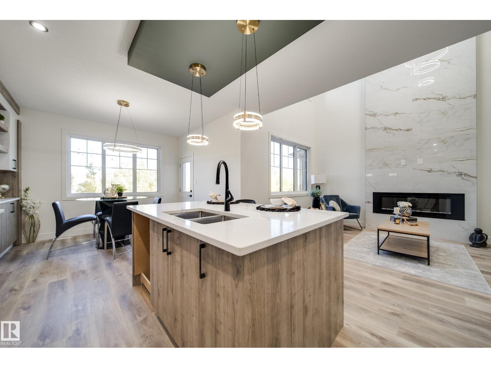 8752 183 Av Nw Property Photo 17