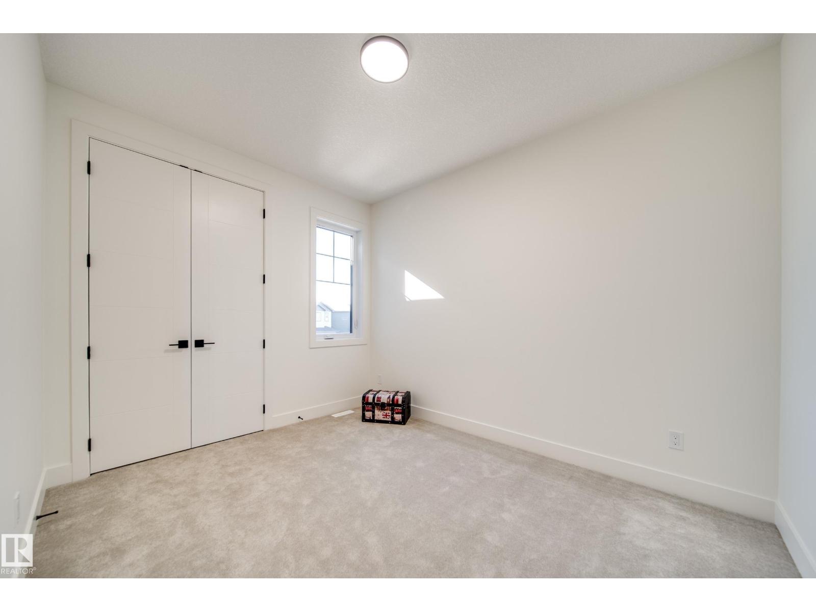 8752 183 Av Nw Property Photo 26