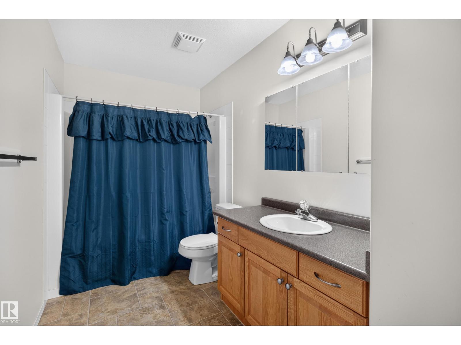 4209 46 St Property Photo 22