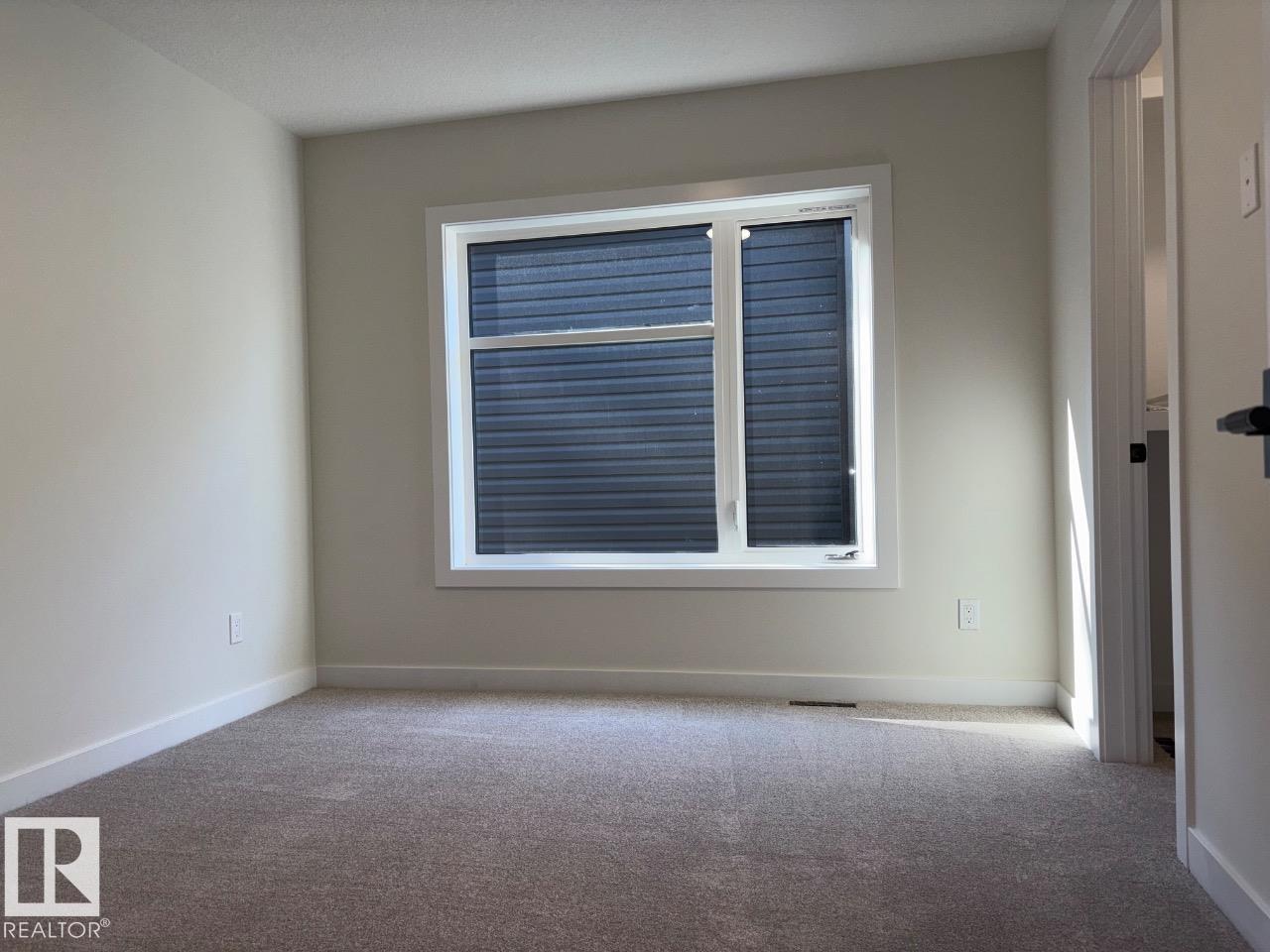 7928 97 Av Nw Property Photo 17