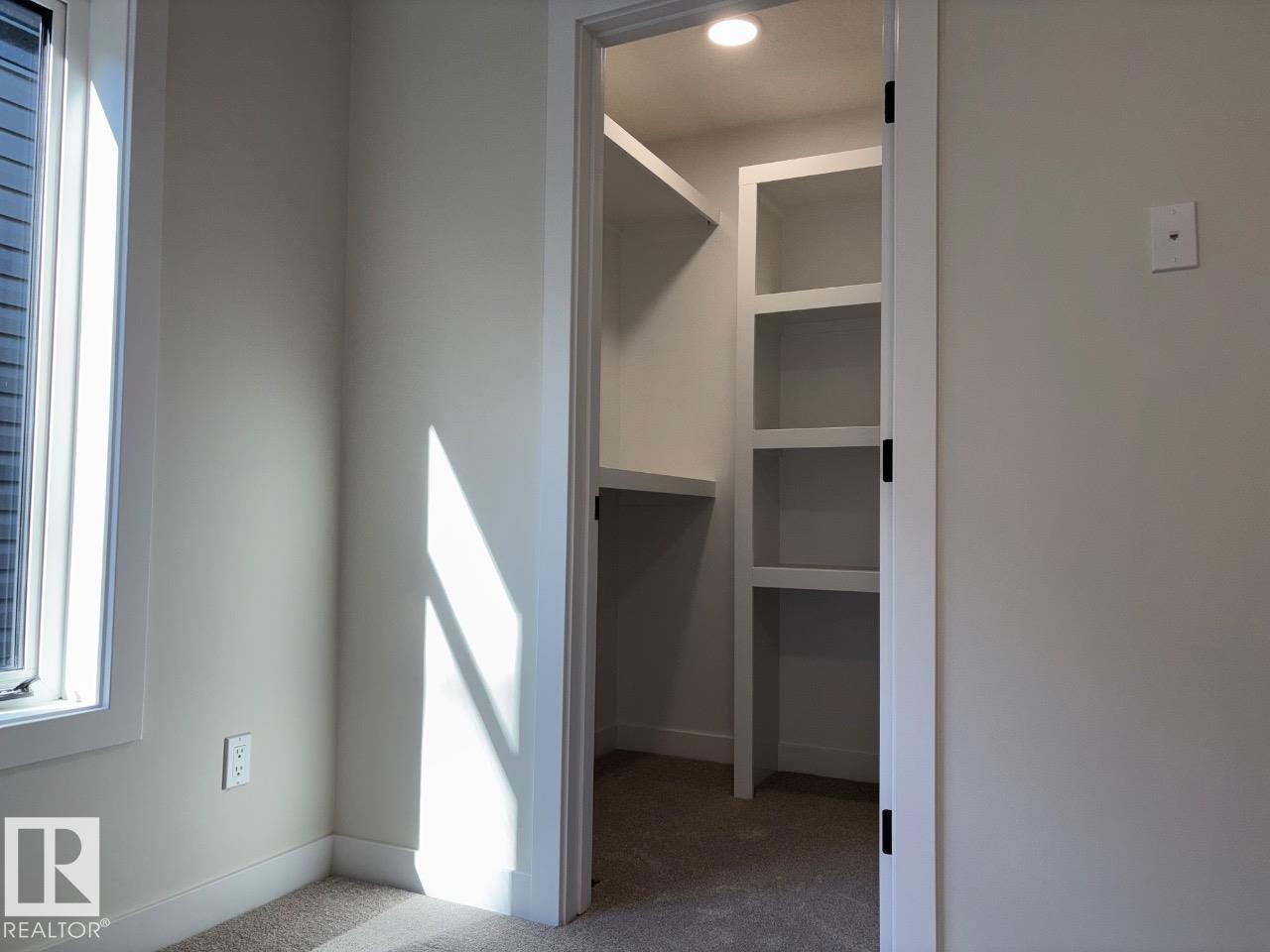 7928 97 Av Nw Property Photo 18