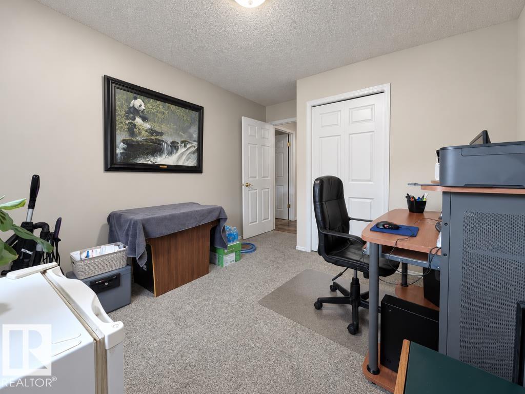 #25 20 Deerbourne Dr Property Photo 13