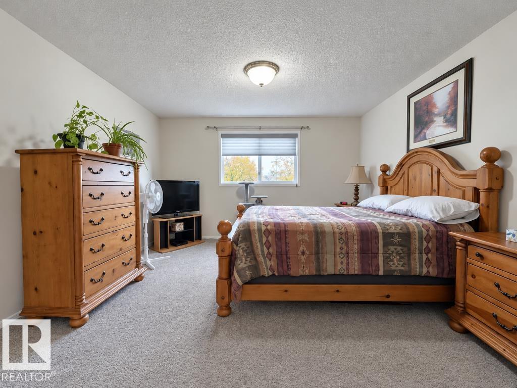 #25 20 Deerbourne Dr Property Photo 14