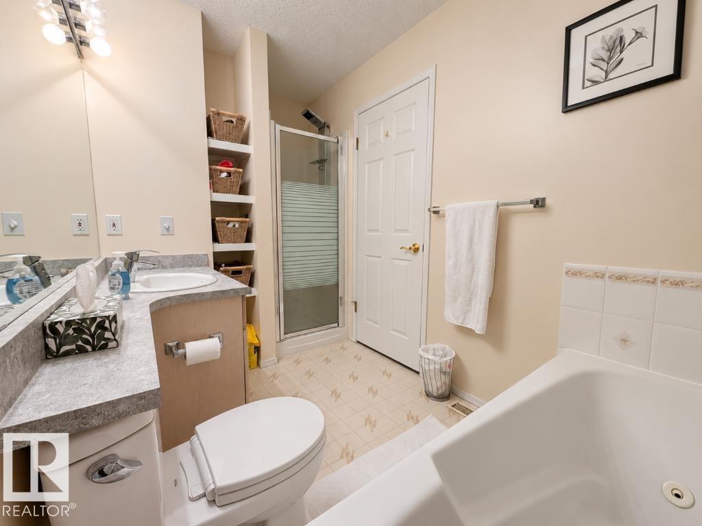 #25 20 Deerbourne Dr Property Photo 16