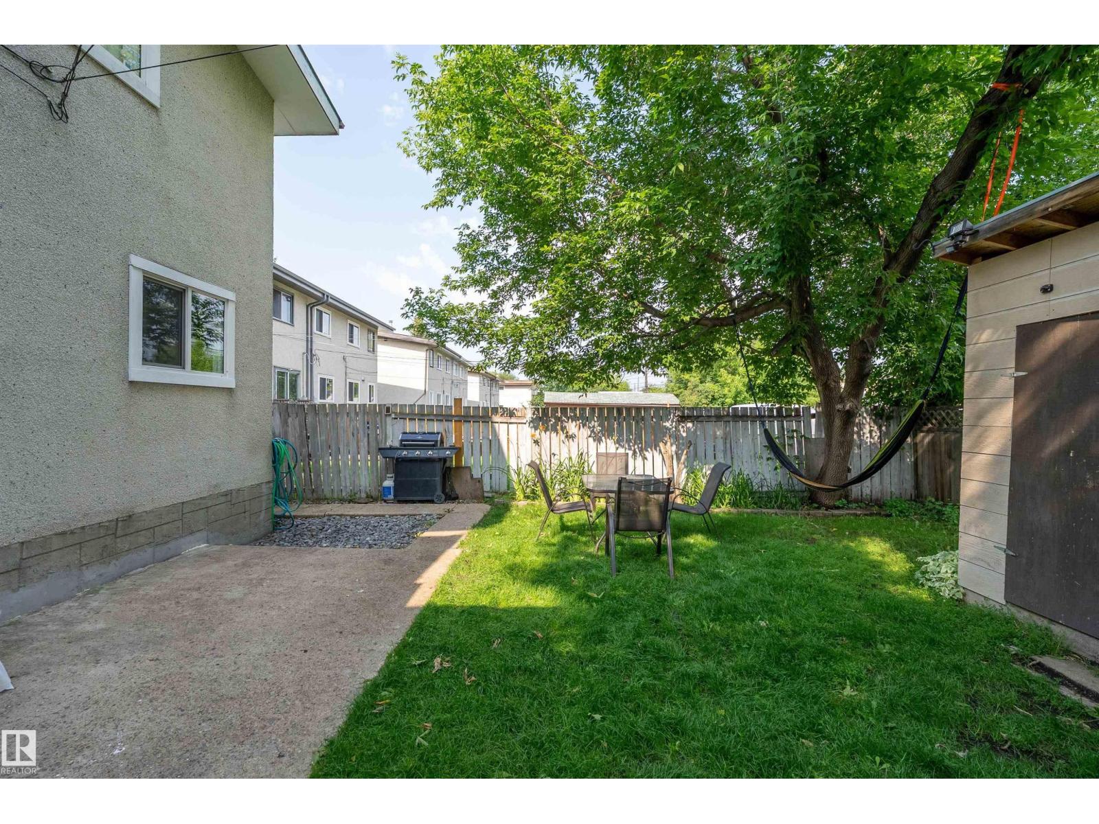 11236 40 Av Nw Property Photo 39