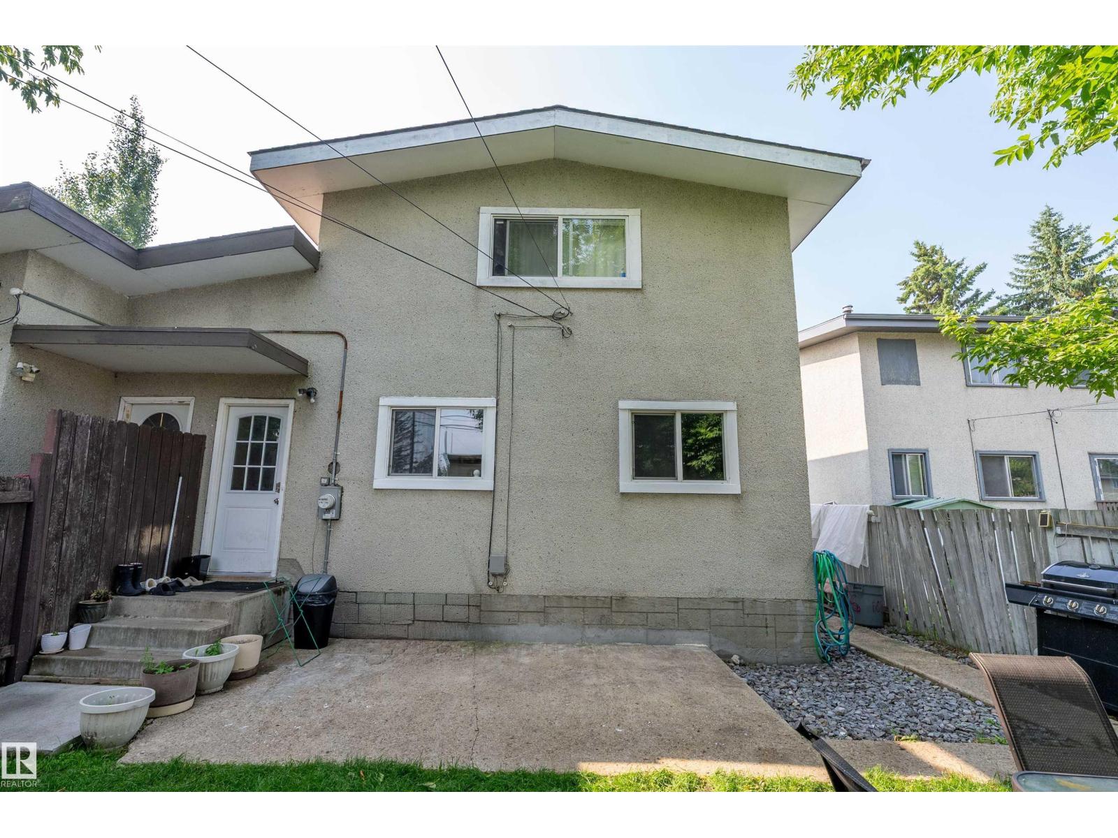 11236 40 Av Nw Property Photo 42