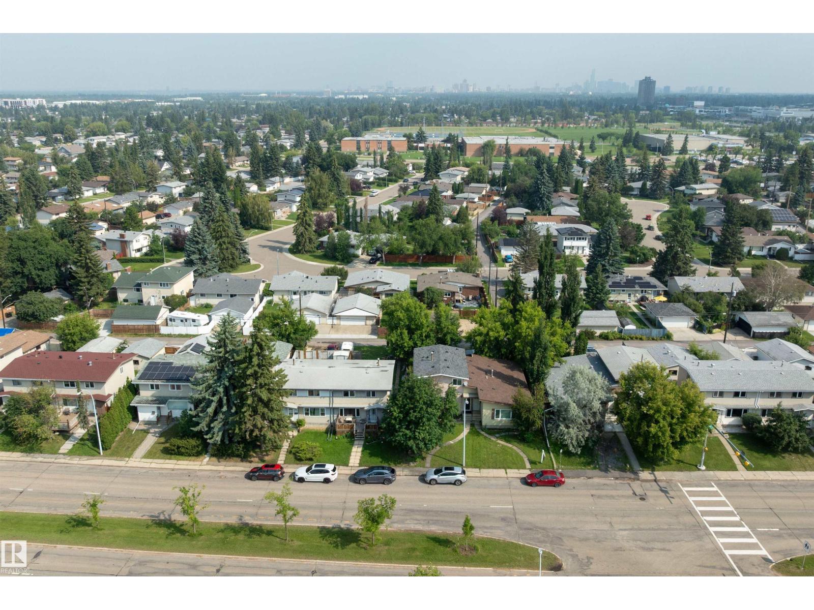 11236 40 Av Nw Property Photo 46