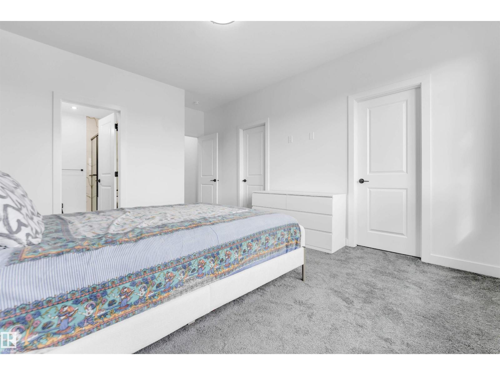 1428 11 Av Nw Property Photo 30