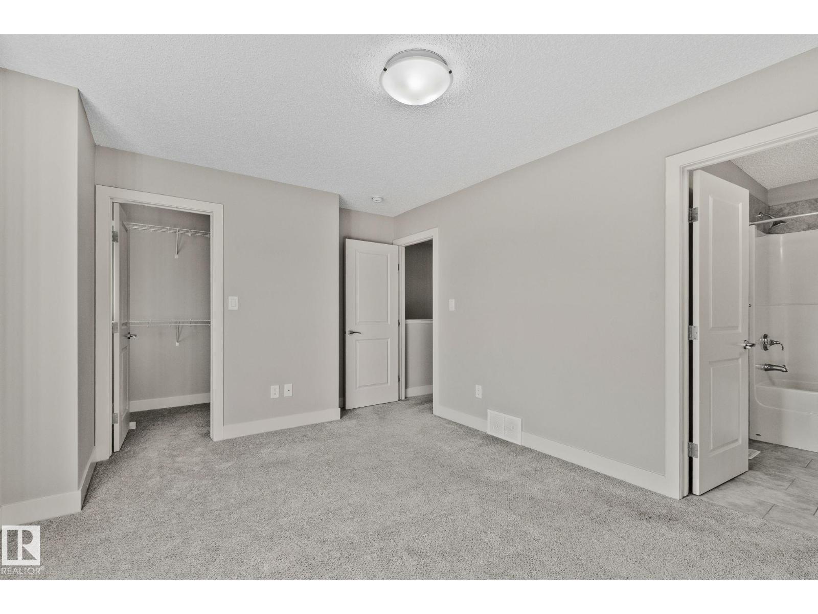 #21 2922 Maple Wy Nw Property Photo 25