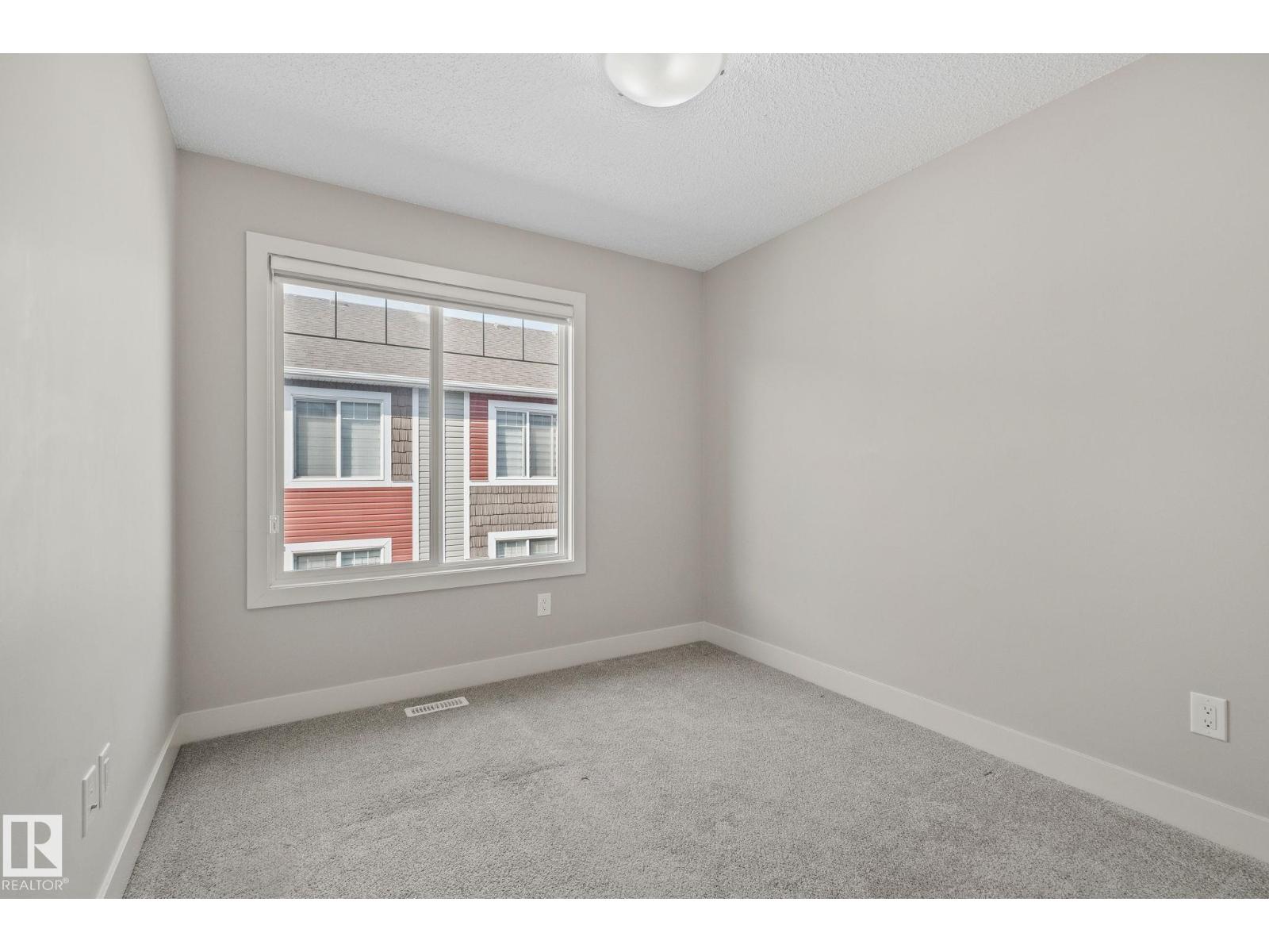 #21 2922 Maple Wy Nw Property Photo 31