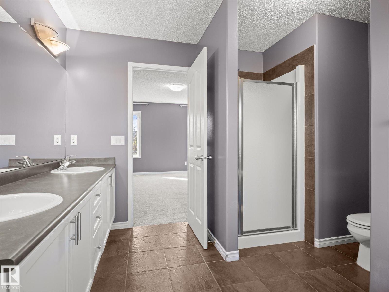 11531 11 Av Sw Property Photo 18