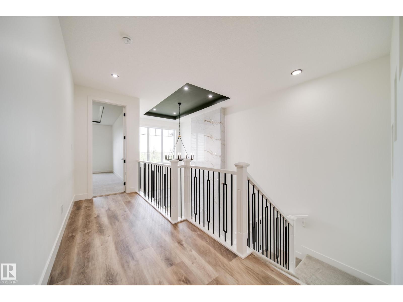 8740 183 Av Nw Property Photo 22