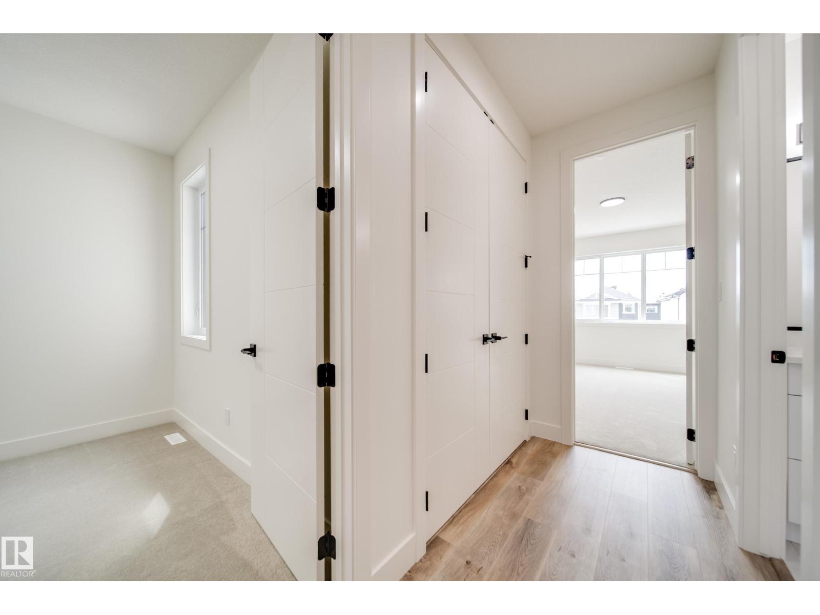 8740 183 Av Nw Property Photo 29