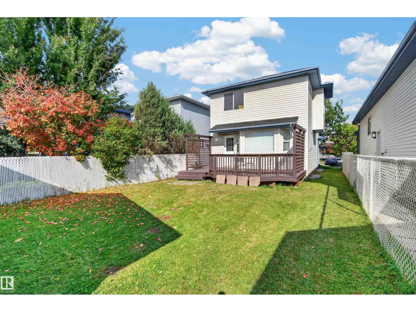 4409 150 Av Nw Property Photo 1