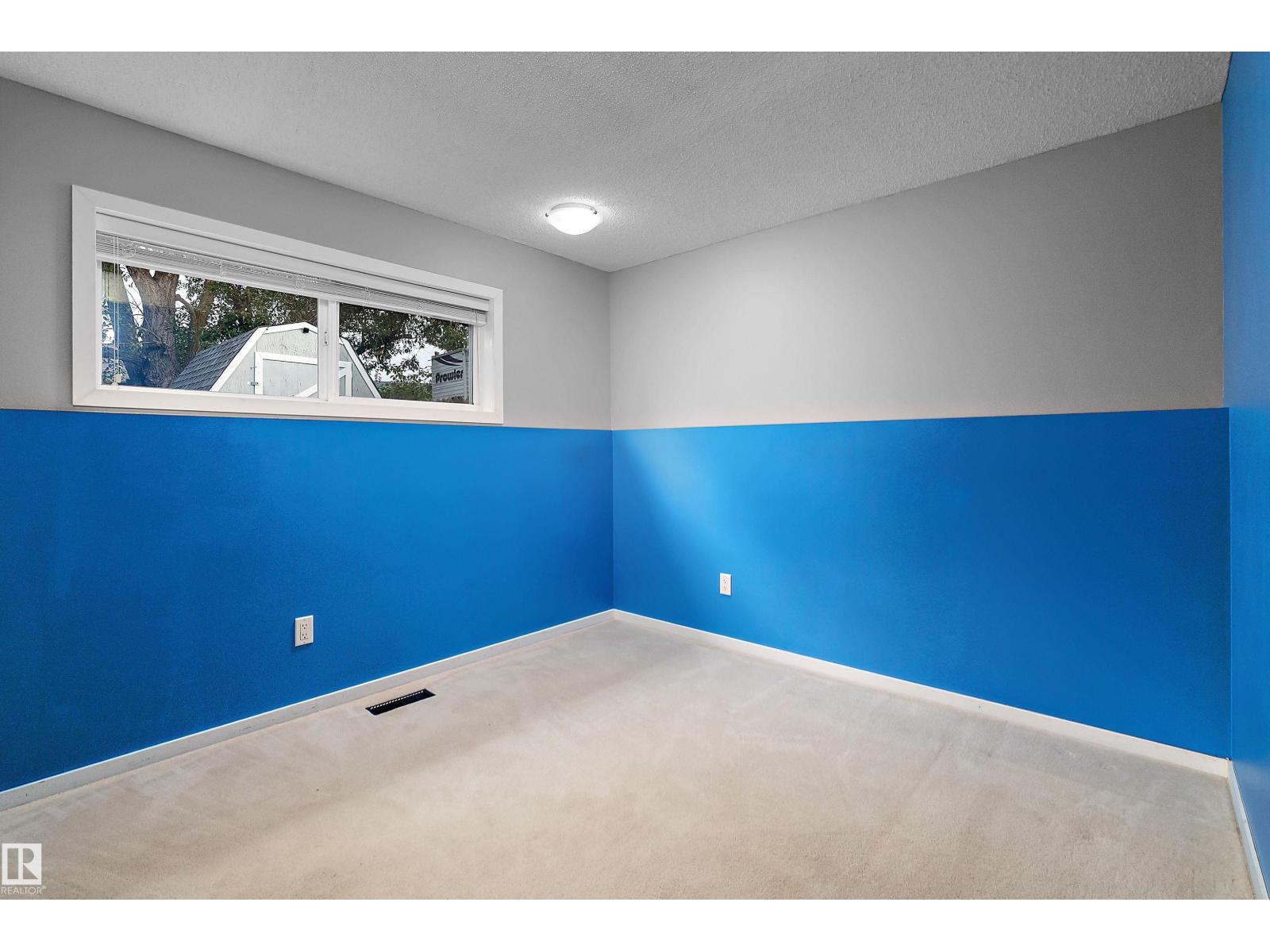 4118 46 St Property Photo 30