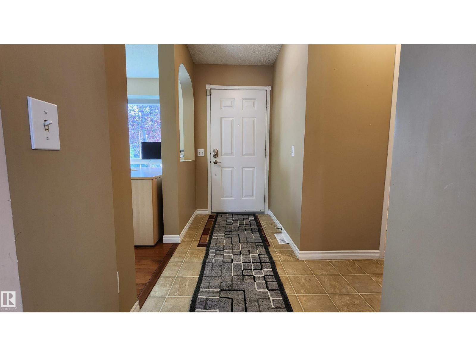452 Gibb Wd Nw Property Photo 2