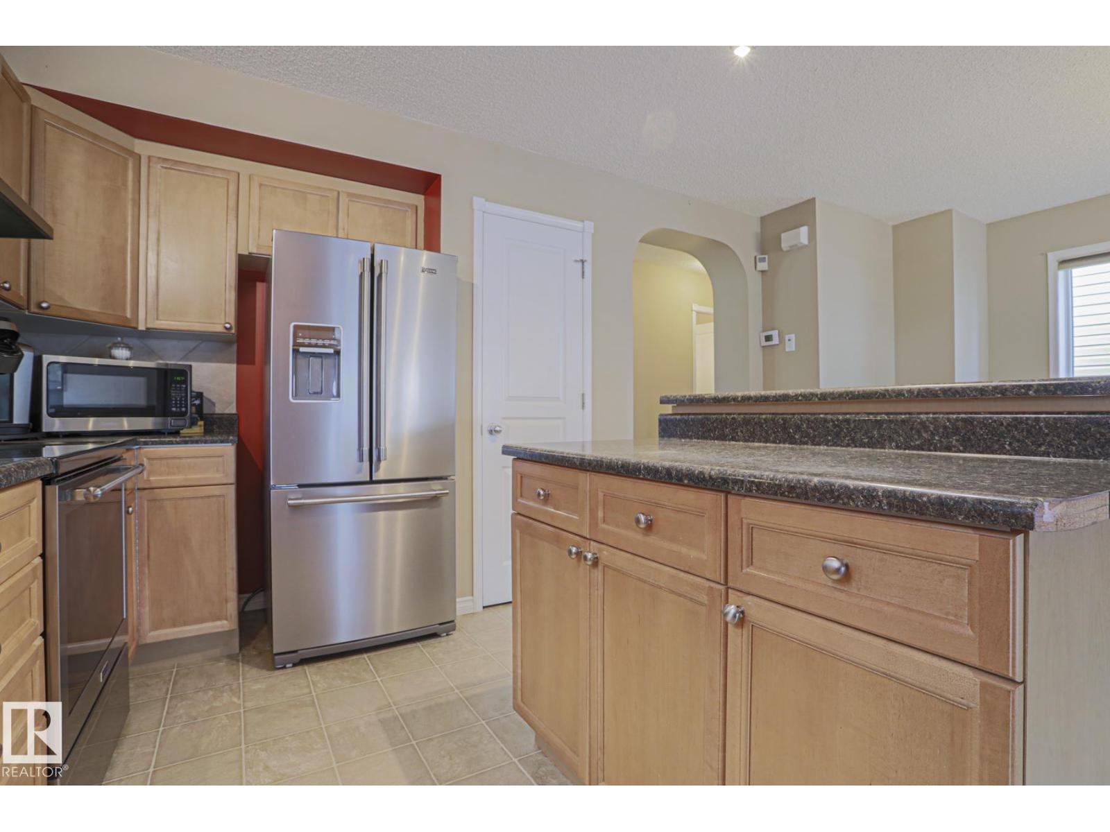 452 Gibb Wd Nw Property Photo 9