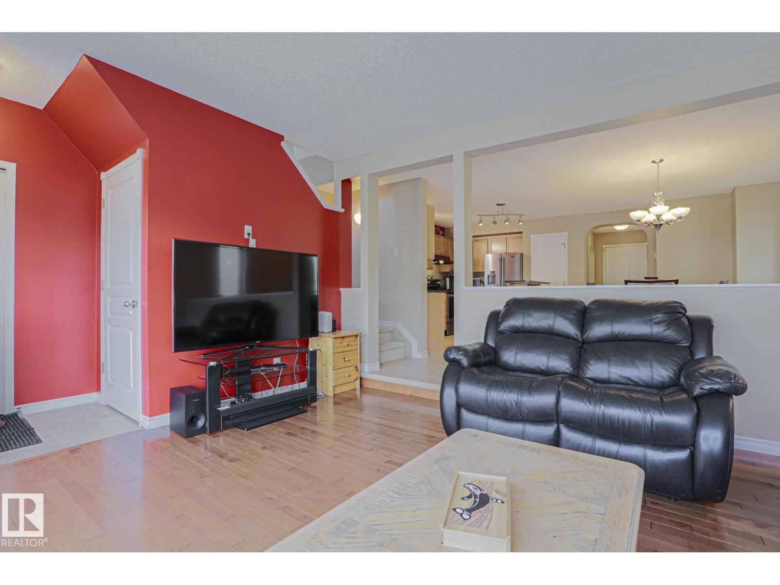 452 Gibb Wd Nw Property Photo 18