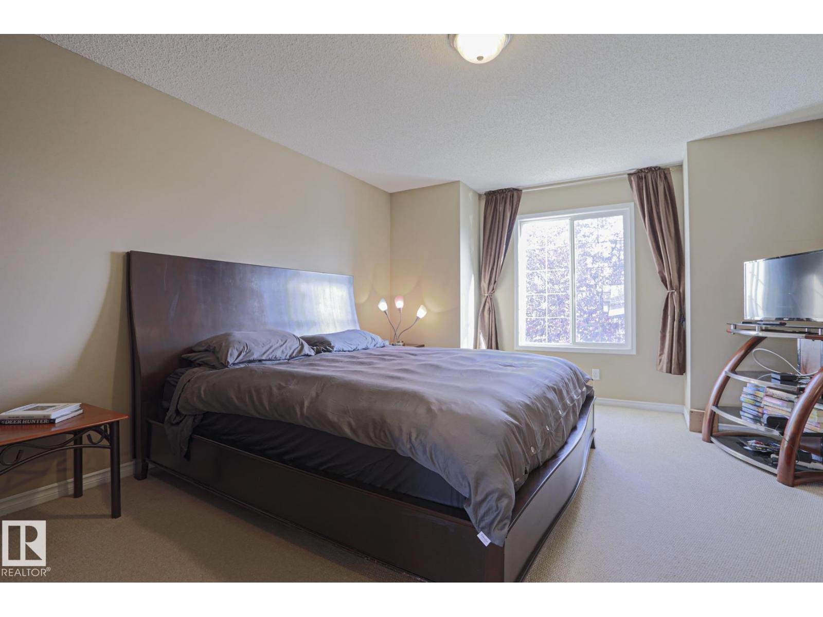 452 Gibb Wd Nw Property Photo 23