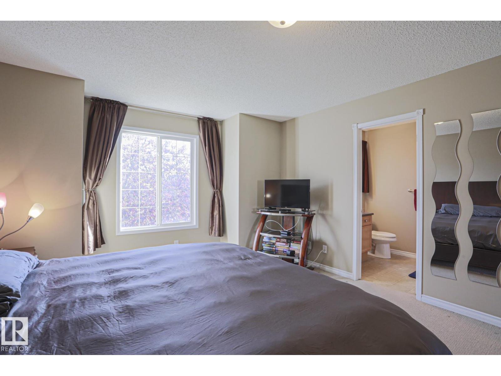 452 Gibb Wd Nw Property Photo 24