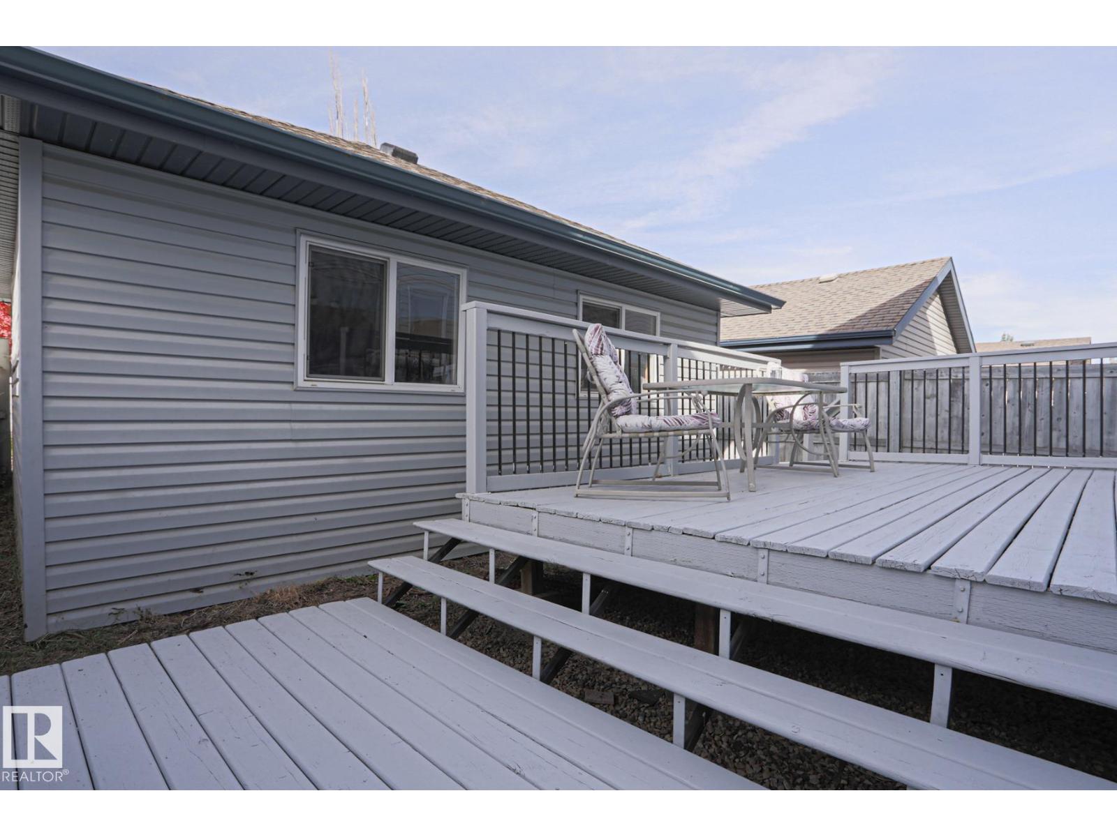 452 Gibb Wd Nw Property Photo 43