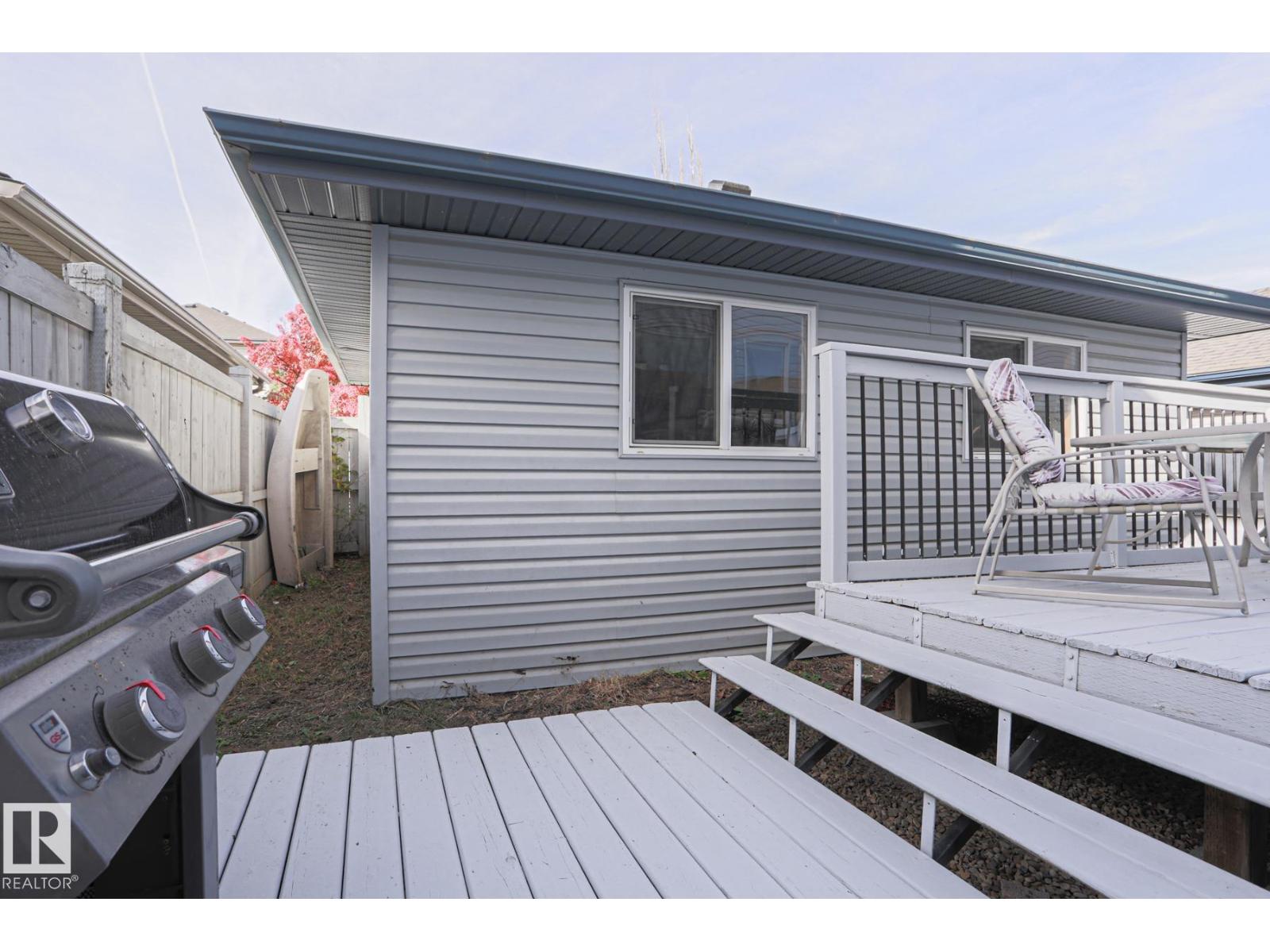 452 Gibb Wd Nw Property Photo 44