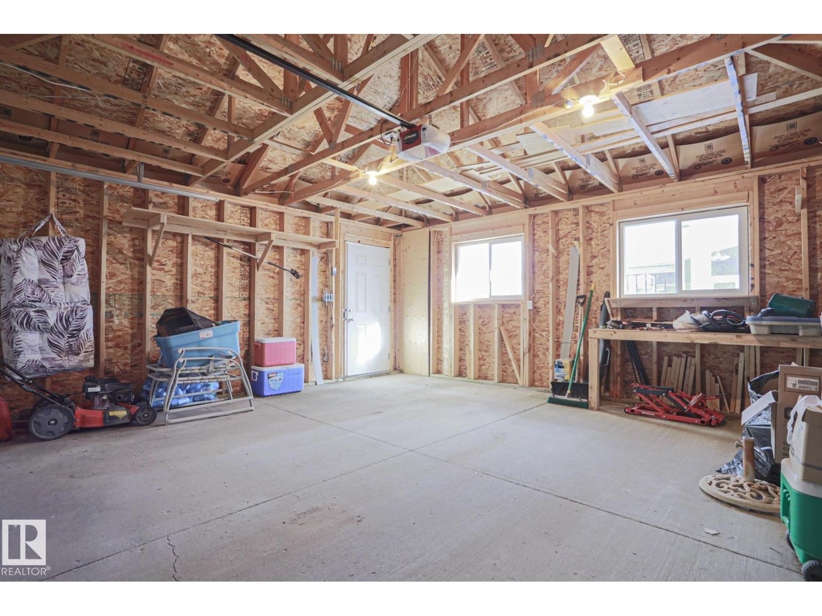 452 Gibb Wd Nw Property Photo 52