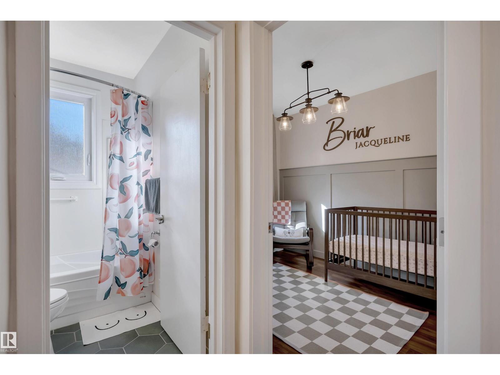 10647 68 Av Nw Property Photo 18