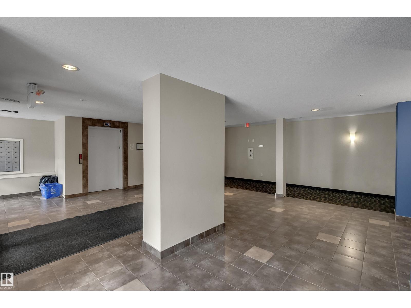 #320 3357 16a Av Nw Property Photo 7