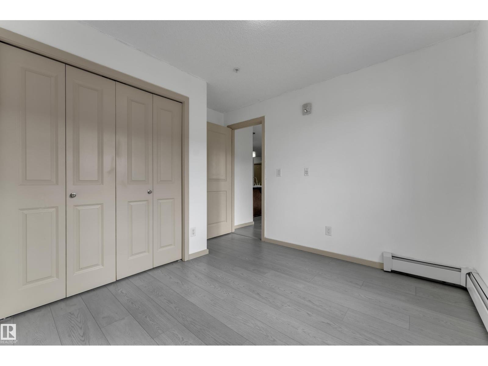 #320 3357 16a Av Nw Property Photo 22