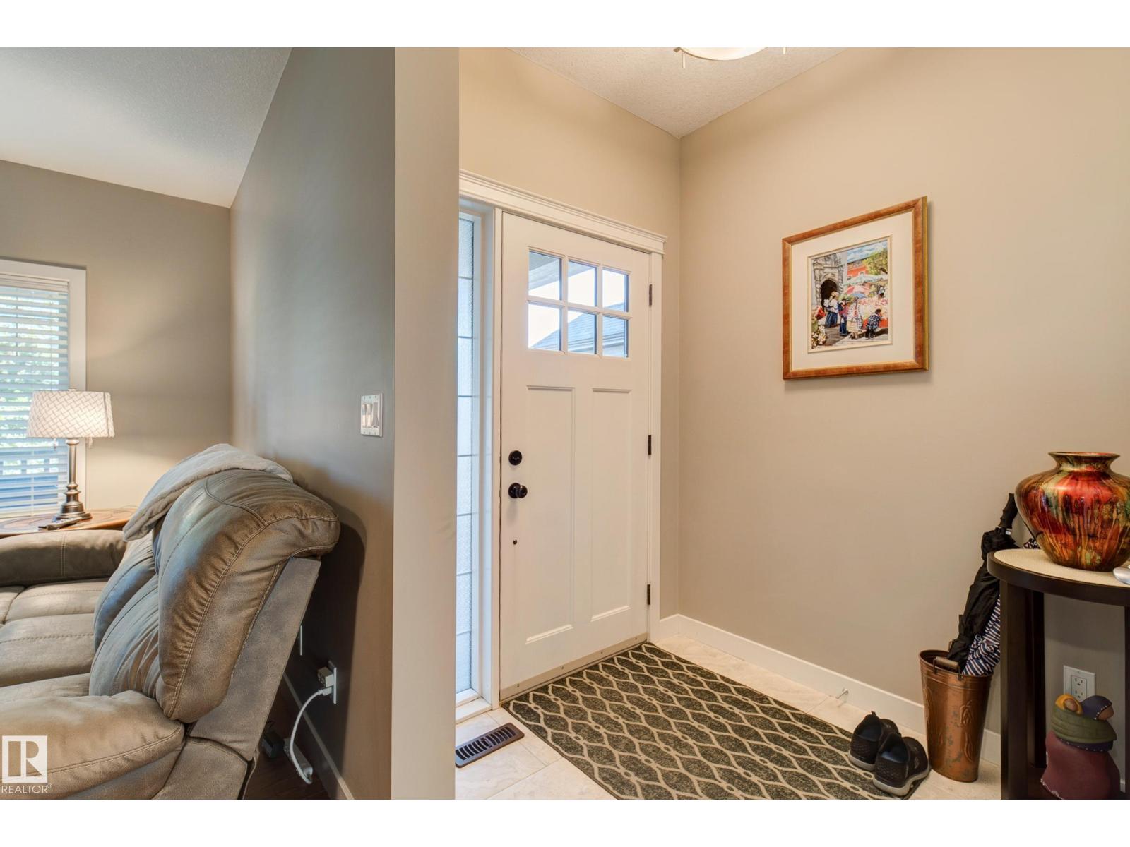 22015 97 Av Nw Property Photo 4