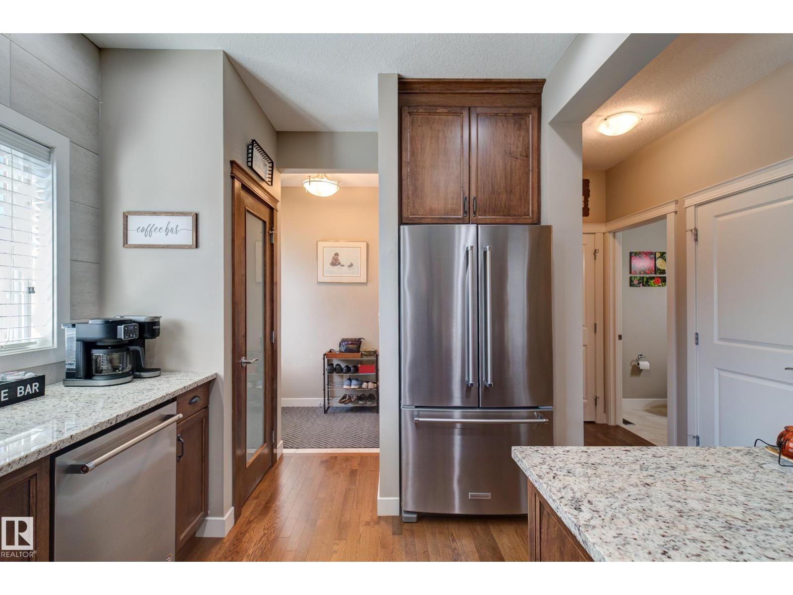 22015 97 Av Nw Property Photo 17