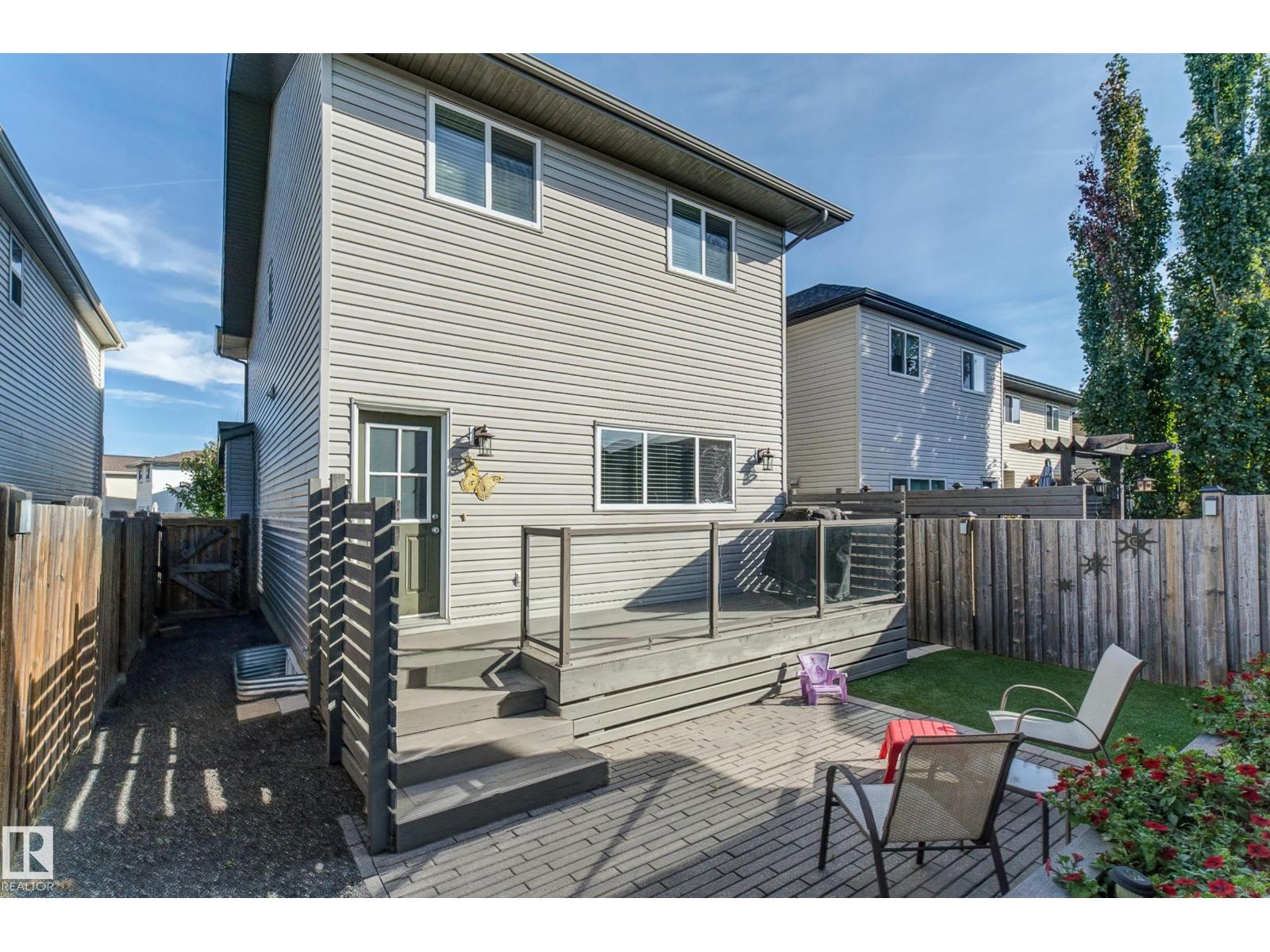 22015 97 Av Nw Property Photo 38