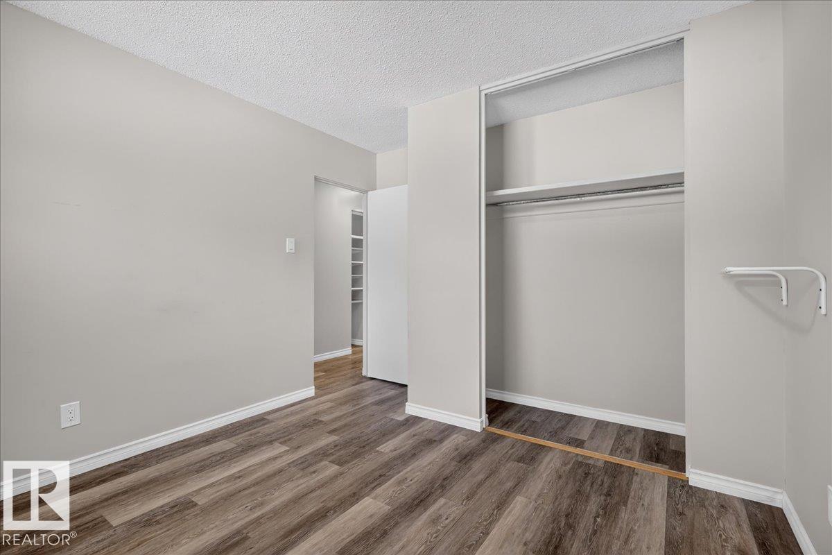 10716 51 Av Nw Property Photo 29