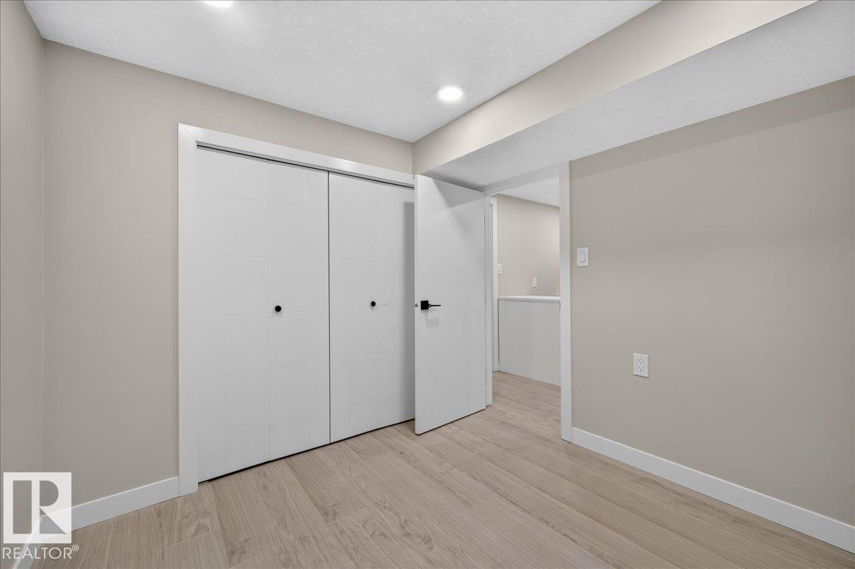 10716 51 Av Nw Property Photo 43
