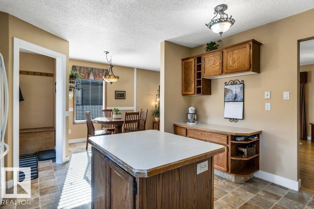176 Larose Dr Property Photo 16
