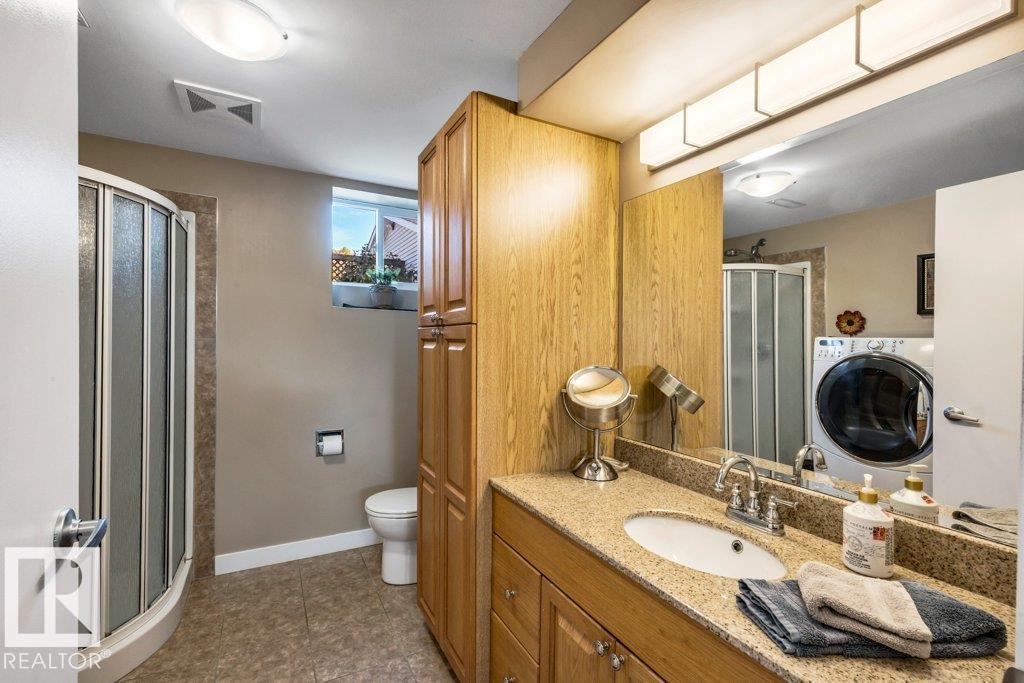 176 Larose Dr Property Photo 32