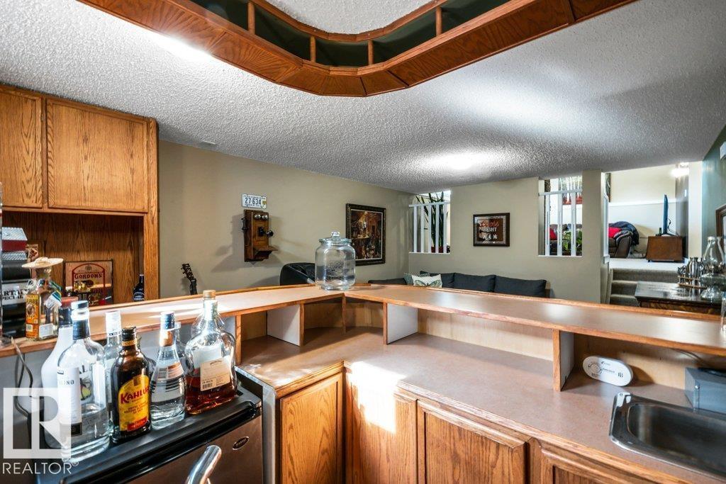 176 Larose Dr Property Photo 38